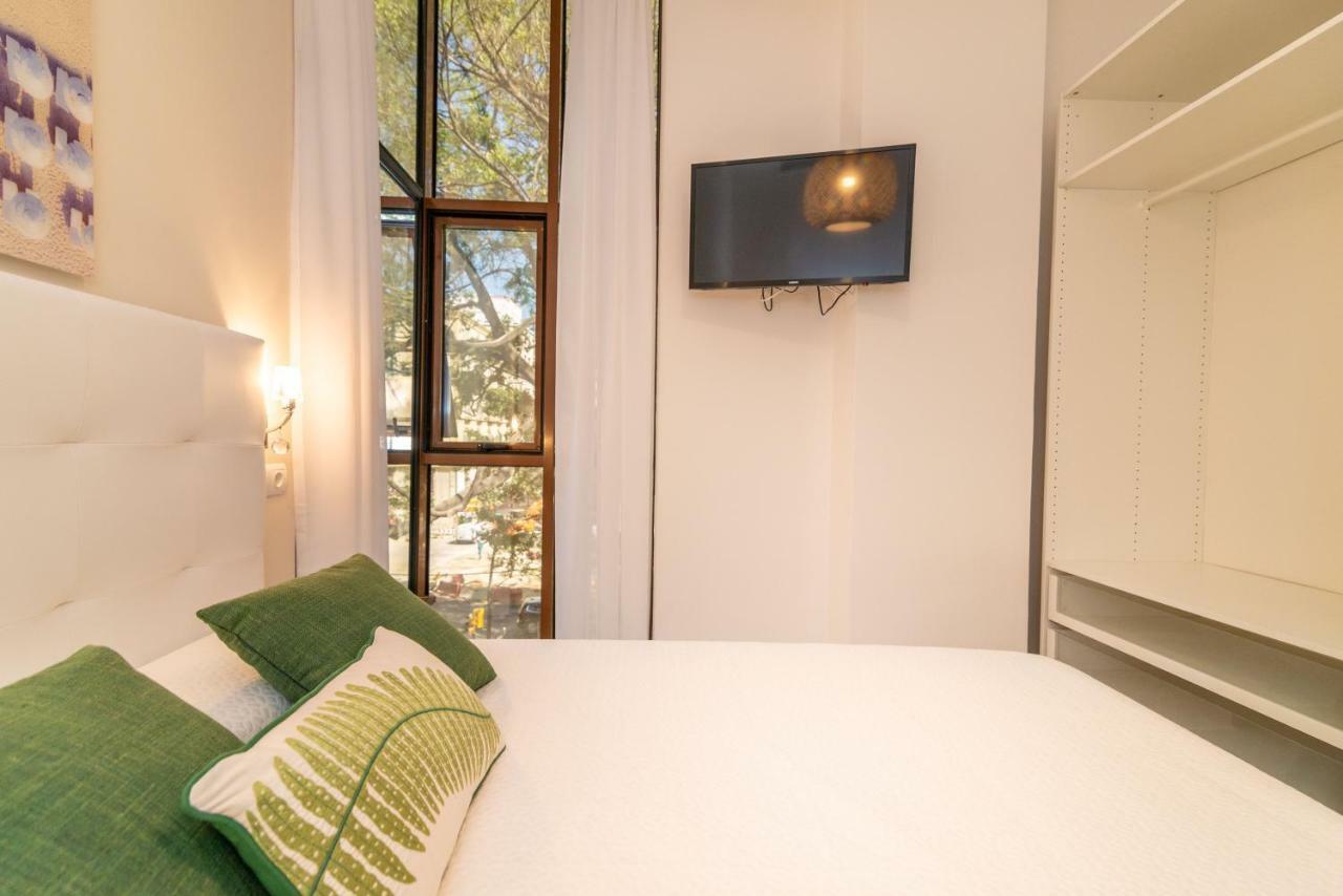 Soho Apartment Principal Avenue Málaga Esterno foto