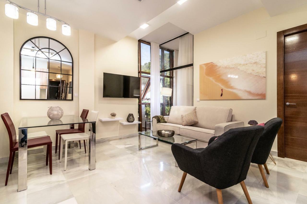 Soho Apartment Principal Avenue Málaga Esterno foto